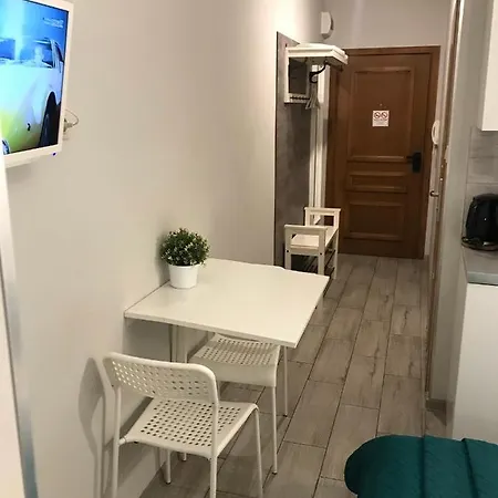 شقة Przytulny Mikroapartament